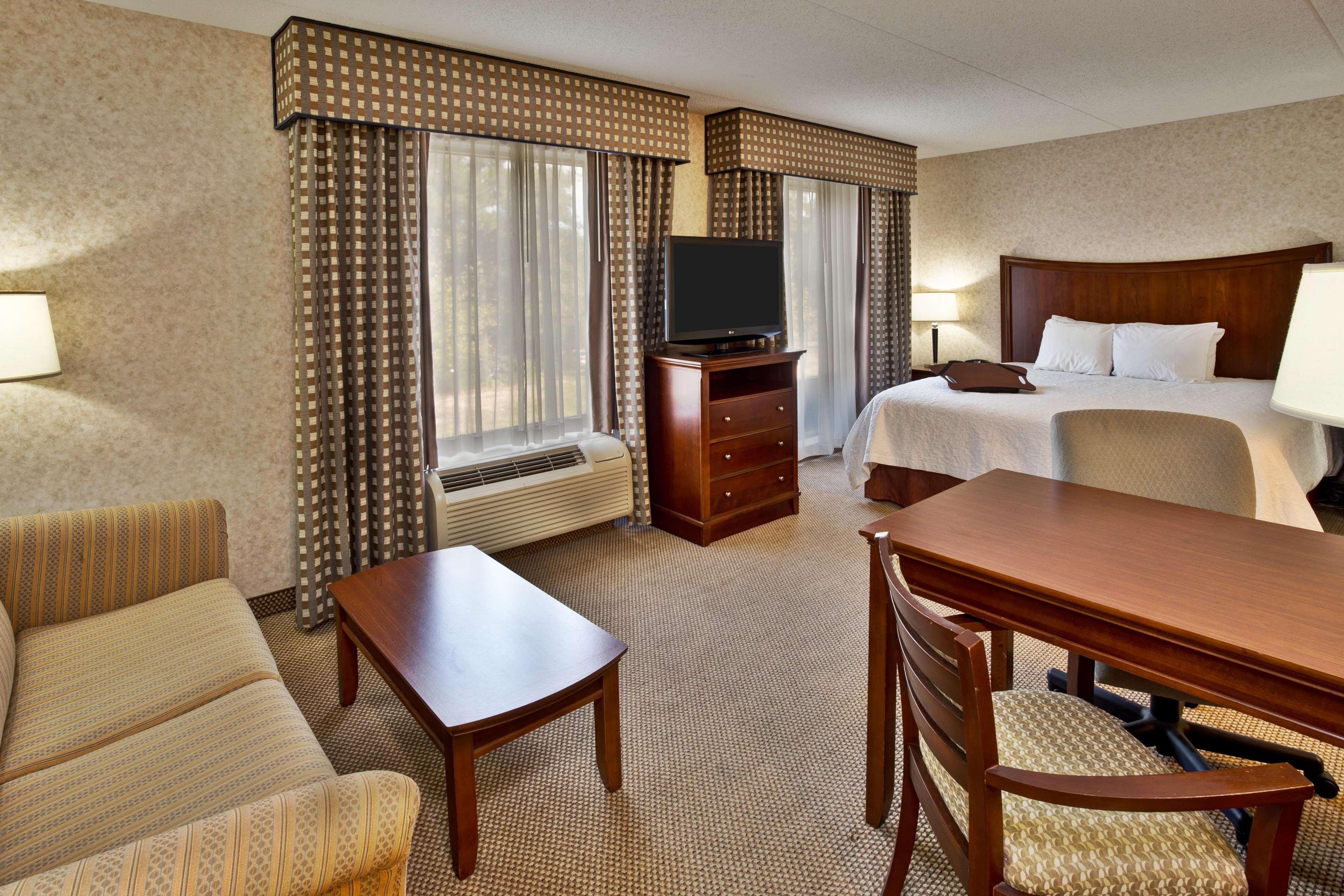 Hampton Inn & Suites Richmond/Virginia Center Глен Аллен Экстерьер фото